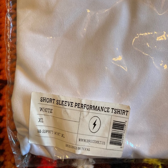 Bruce Bolt performance T-shirt NWT - Picture 2 of 2